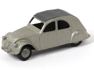Lot 313 - DINKY TOYS (FRANCE) (1)