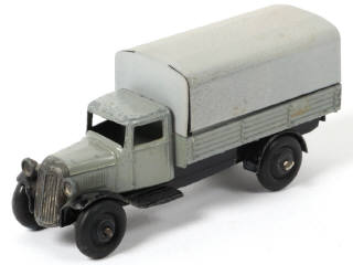 Lot 257 - DINKY TOYS (GB) (1)