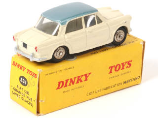 Lot 331 - DINKY TOYS (FRANCE) (1)