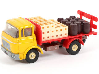 Lot 371 - DINKY TOYS (FRANCE) (1)