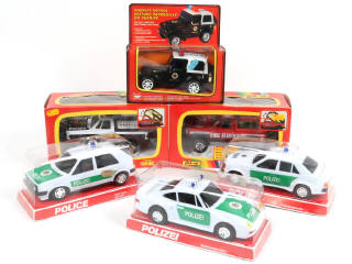 Lot 59 - DIVERS (6)