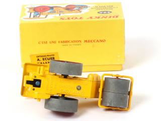 Lot 365 - DINKY TOYS (FRANCE) (1)