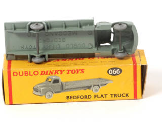 Lot 238 - DINKY TOYS (GB) (1)