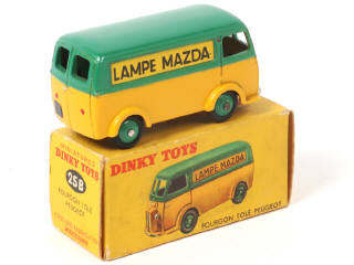Lot 338 - DINKY TOYS (FRANCE) (1)