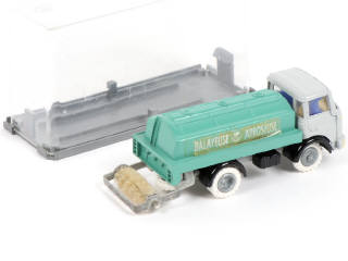 Lot 184 - FRANCE JOUETS (FRANCE) (1)