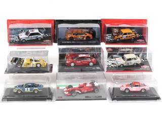 Lot 75 - DIVERS (9)