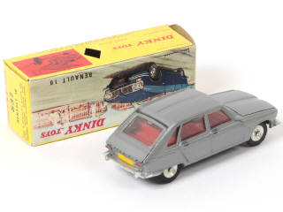 Lot 356 - DINKY TOYS (FRANCE) (1)