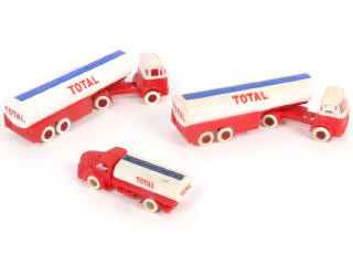 Lot 216 - BOURBON (FRANCE) (3)