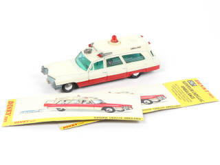 Lot 265 - DINKY TOYS (GB) (1)