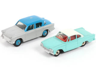 Lot 285 - DINKY TOYS (GB) (2)