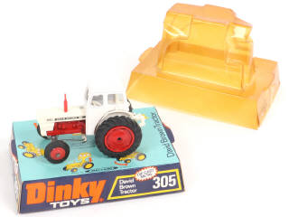 Lot 319 - DINKY TOYS (GB) (1)