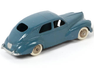 Lot 396 - DINKY TOYS (FRANCE) (1)