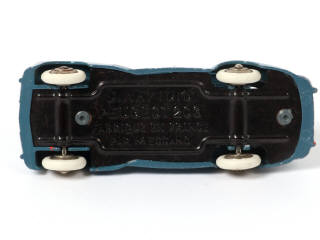 Lot 396 - DINKY TOYS (FRANCE) (1)