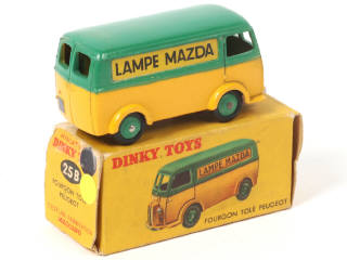 Lot 416 - DINKY TOYS (FRANCE) (1)