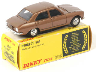 Lot 407 - DINKY TOYS (FRANCE) (1)