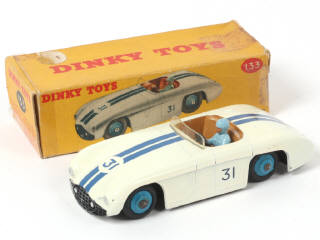 Lot 306 - DINKY TOYS (GB) (1)