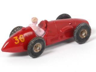 Lot 389 - DINKY TOYS (FRANCE) (1)