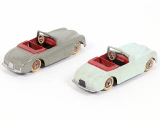 Lot 422 - DINKY TOYS (FRANCE) (2)