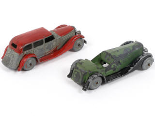 Lot 420 - DINKY TOYS (FRANCE) (2)