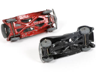 Lot 420 - DINKY TOYS (FRANCE) (2)