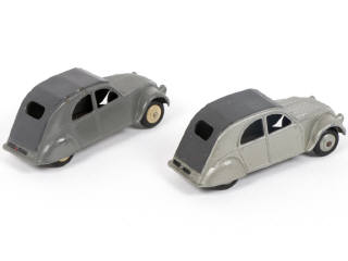 Lot 423 - DINKY TOYS (FRANCE) (2)