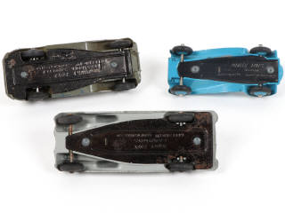 Lot 347 - DINKY TOYS (GB) (3)