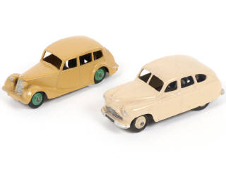 Lot 325 - DINKY TOYS (GB) (2)