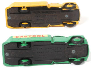 Lot 333 - DINKY TOYS (GB) (2)