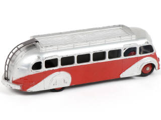 Lot 414 - DINKY TOYS (FRANCE) (1)