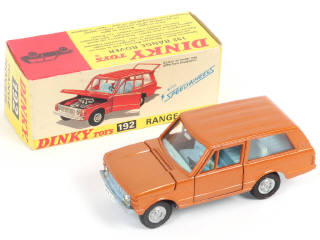Lot 321 - DINKY TOYS (GB) (1)