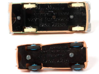 Lot 357 - DINKY TOYS (GB) (2)