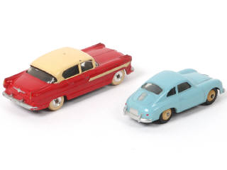 Lot 350 - DINKY TOYS (GB) (2)