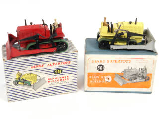 Lot 380 - DINKY TOYS (GB) (2)