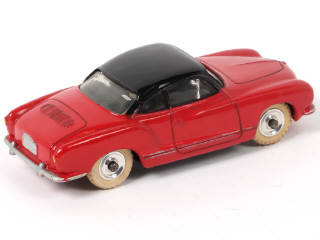 Lot 306 - DINKY TOYS (GB) (1)