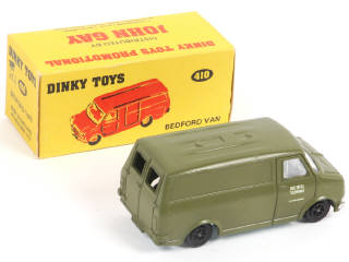 Lot 334 - DINKY TOYS (GB) (1)