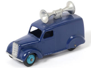 Lot 312 - DINKY TOYS (GB) (1)