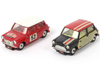 Lot 224 - CORGI TOYS (GB) (2)