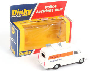 Lot 332 - DINKY TOYS (GB) (1)