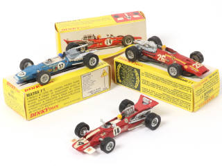 Lot 456 - DINKY TOYS (FRANCE) (3)