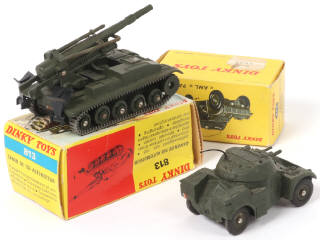 Lot 434 - DINKY TOYS (FRANCE) (2)