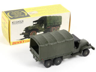 Lot 430 - DINKY TOYS (FRANCE) (1)