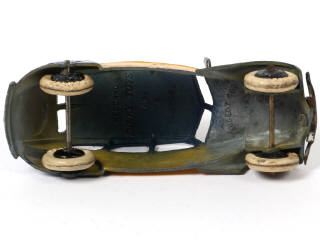 Lot 228 - DINKY TOYS (FRANCE) (1)