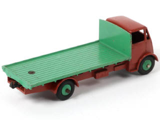 Lot 384 - DINKY TOYS (GB) (1)