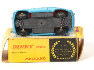 Lot 203 - DINKY TOYS (FRANCE) Série POCH (1)