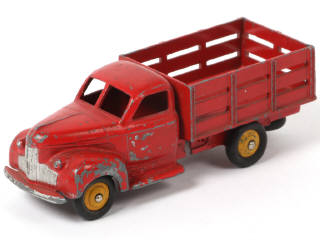 Lot 309 - DINKY TOYS (FRANCE) (1)