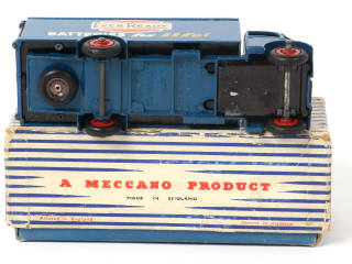 Lot 386 - DINKY TOYS (GB) (1)
