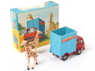 Lot 164 - CORGI TOYS (GB) (1)