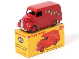 Lot 378 - DINKY TOYS (GB) (1)