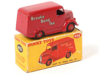 Lot 378 - DINKY TOYS (GB) (1)