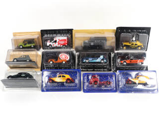 Lot 81 - DIVERS (12)